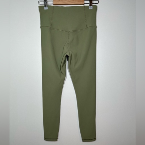 Athleta Moss Green Elation Rib‎ Tight Medium - Picture 8 of 8